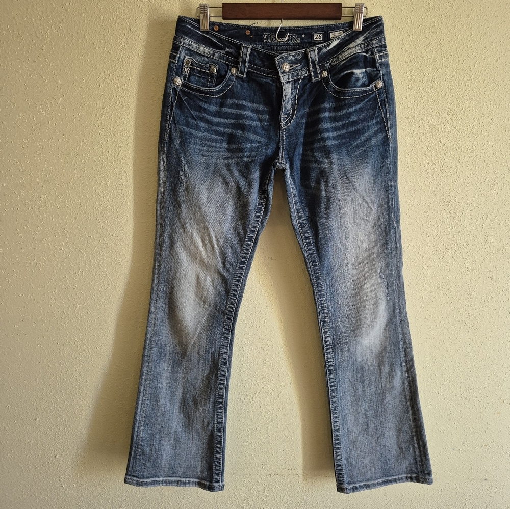 Miss Me Easy Boot Size 28 Jeans